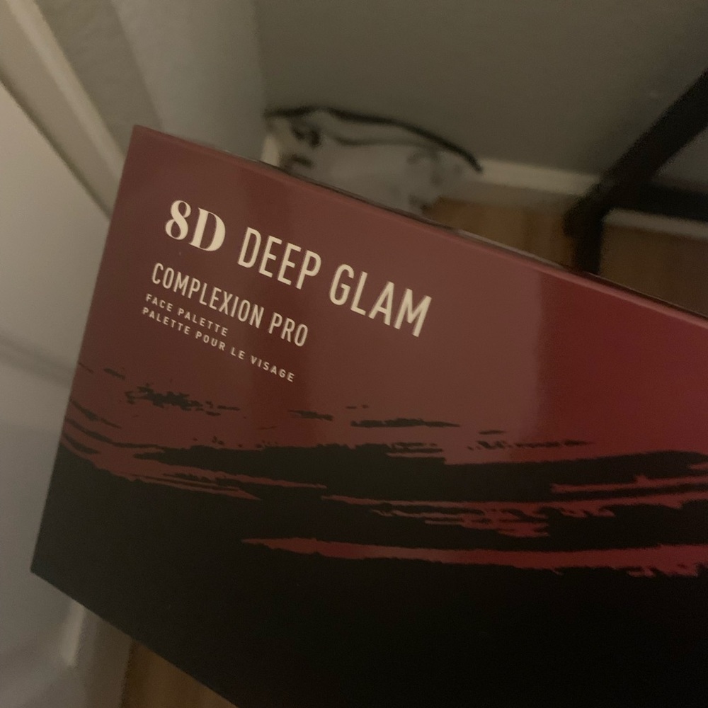NEW IN BOX MORPHE 8D Deep Glam Complexion Pro Face Palette - Picture 6 of 6